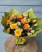 Букет цветов из:  Альстромерии и Розы в Летний отдых