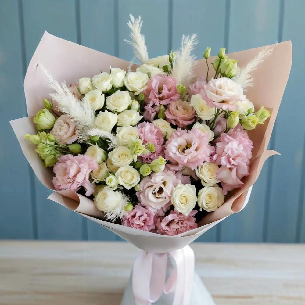 Букет цветов из: Альстромерии и Розы в Летний отдых