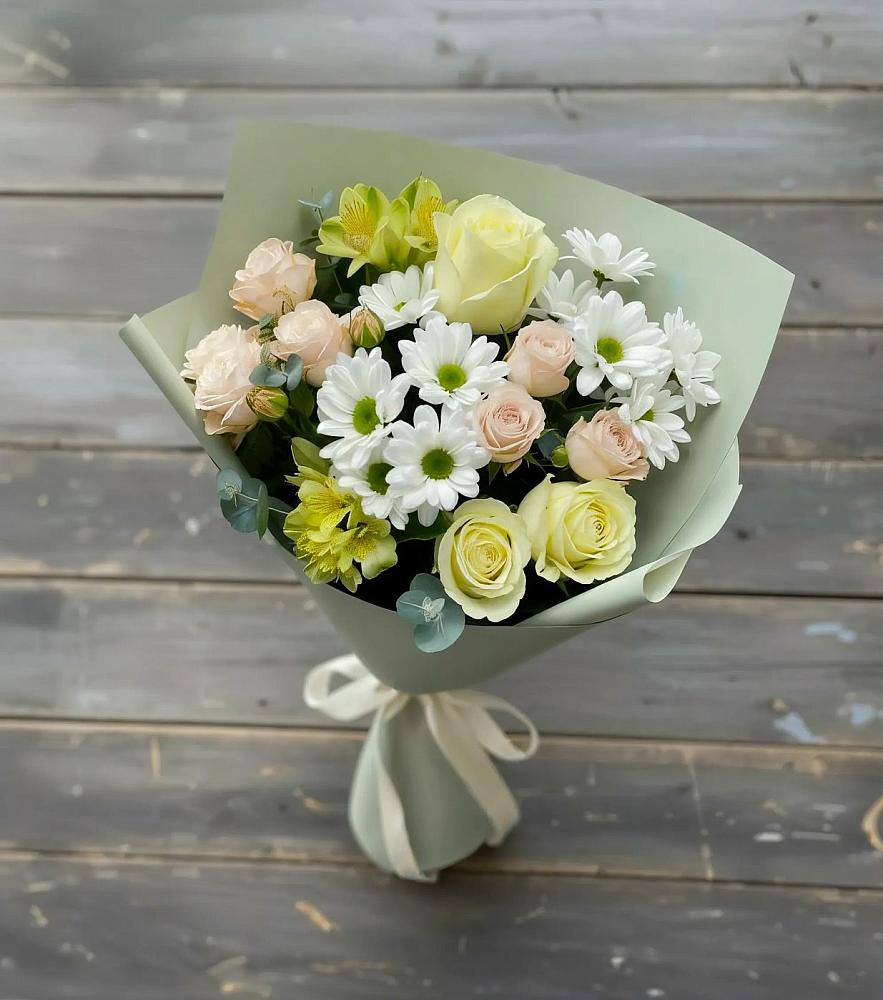 Букет цветов из: Альстромерии, Розы и Хризантемы в Летний отдых