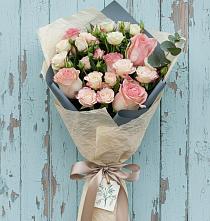 Букет цветов из:  Розы #REPLACE_PRED# Летний отдых