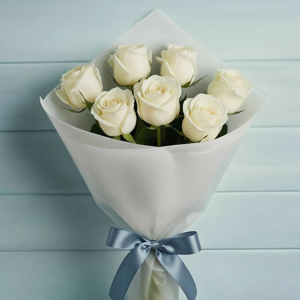 Букет 7 Белых роз Эдлесс Лав в Летний отдых